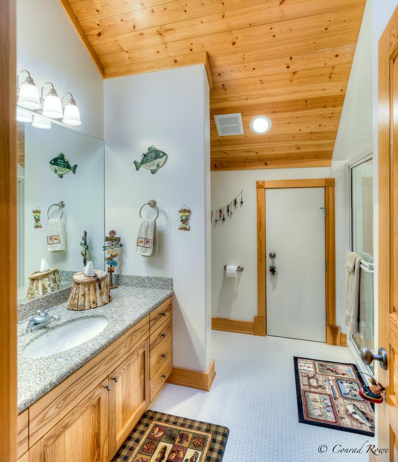 The Lodge At Trout Creek Bed And Breakfast מראה חיצוני תמונה