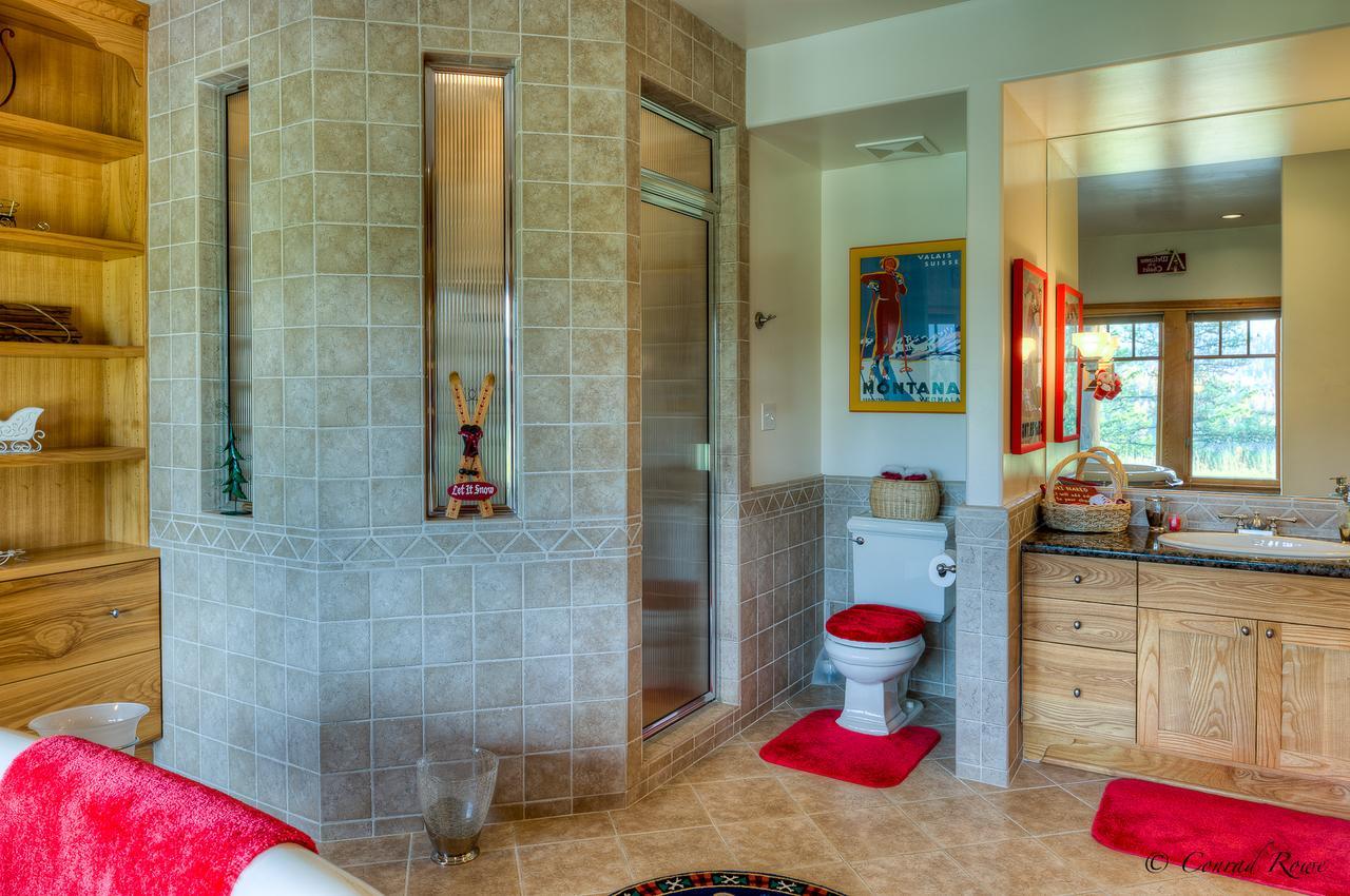 The Lodge At Trout Creek Bed And Breakfast מראה חיצוני תמונה